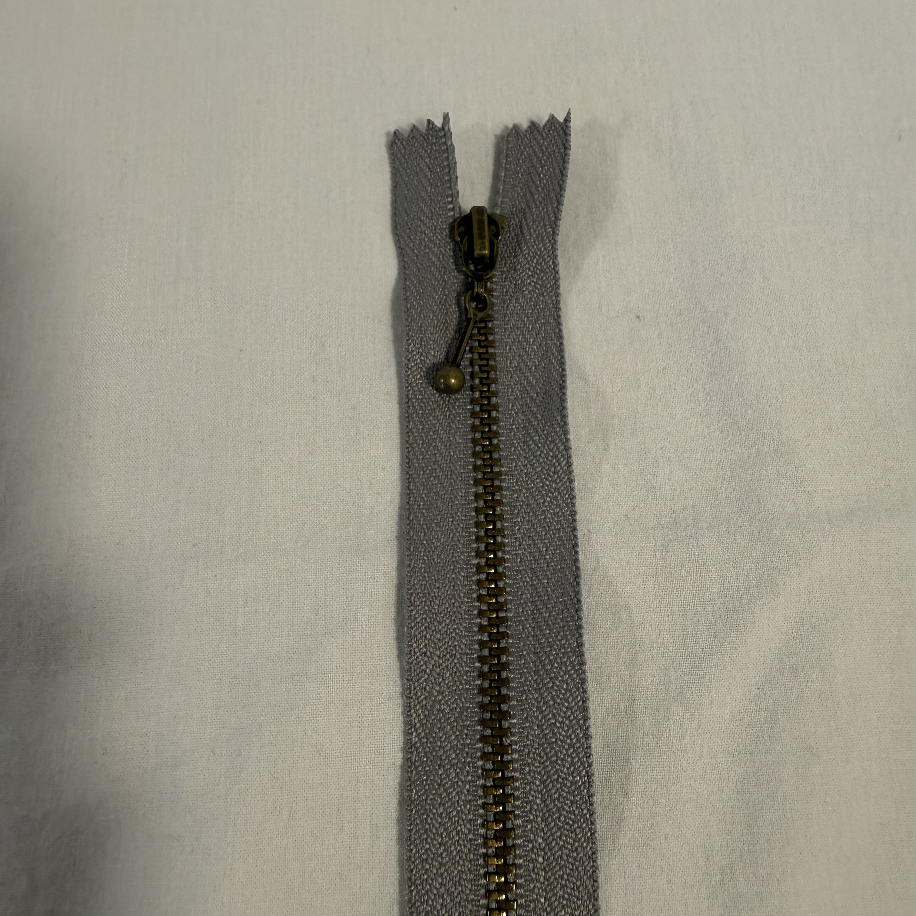 Glidelås 4 mm metall 30 cm
