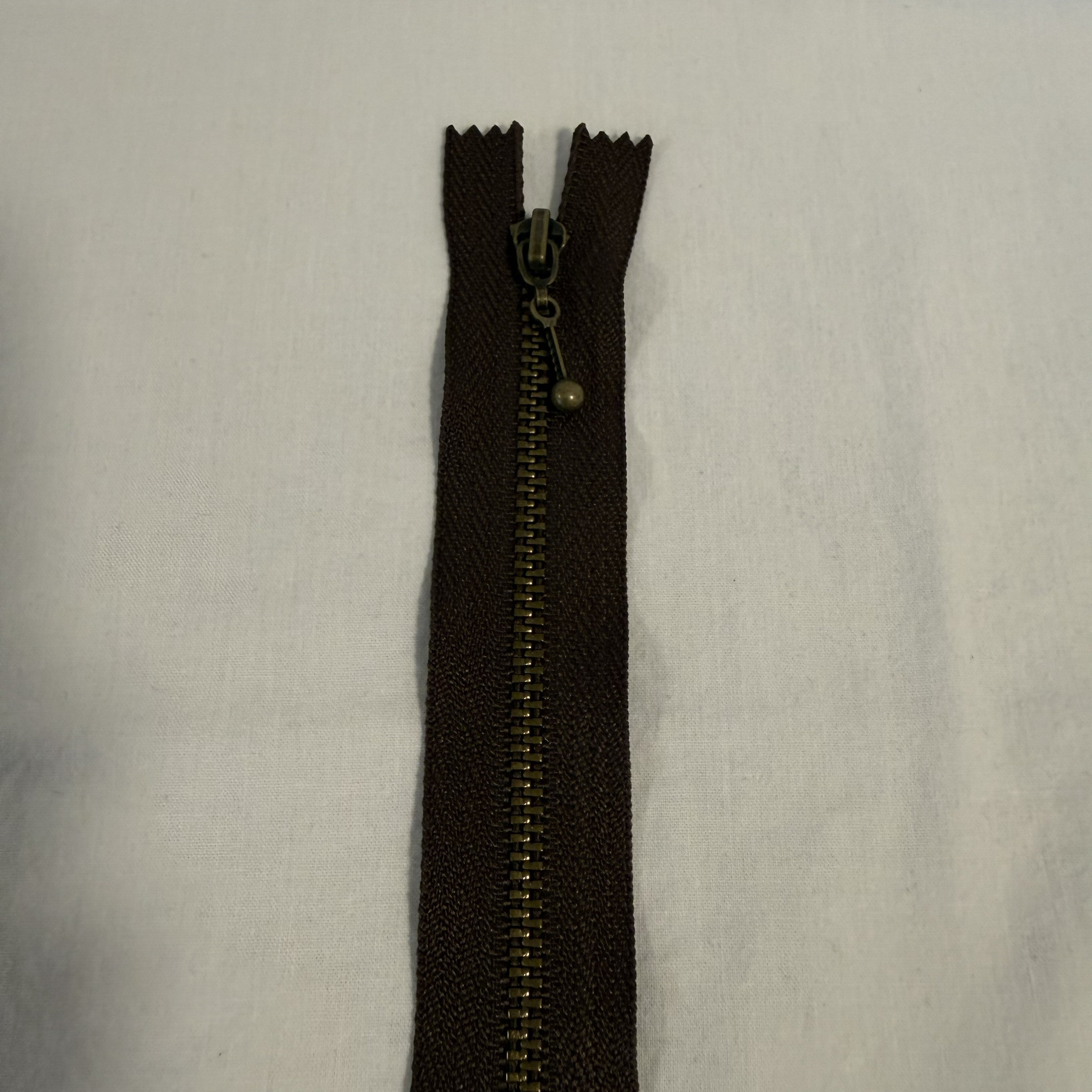 Glidelås 4 mm metall 30 cm